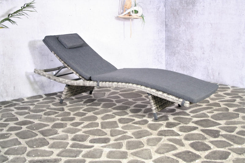 Sunshine lounger Rick