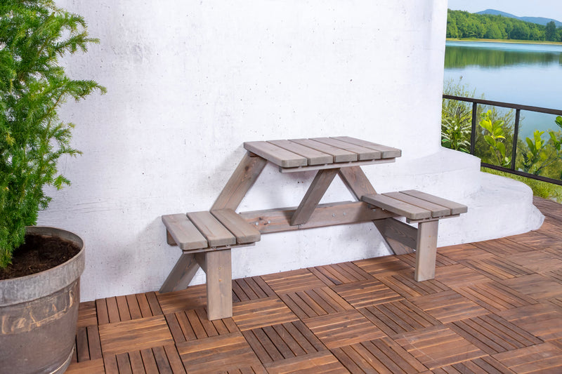 Picknickbank an der Berliner Mauer