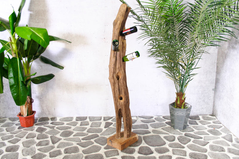 Weinlagerung aus peruanischem Teakholz