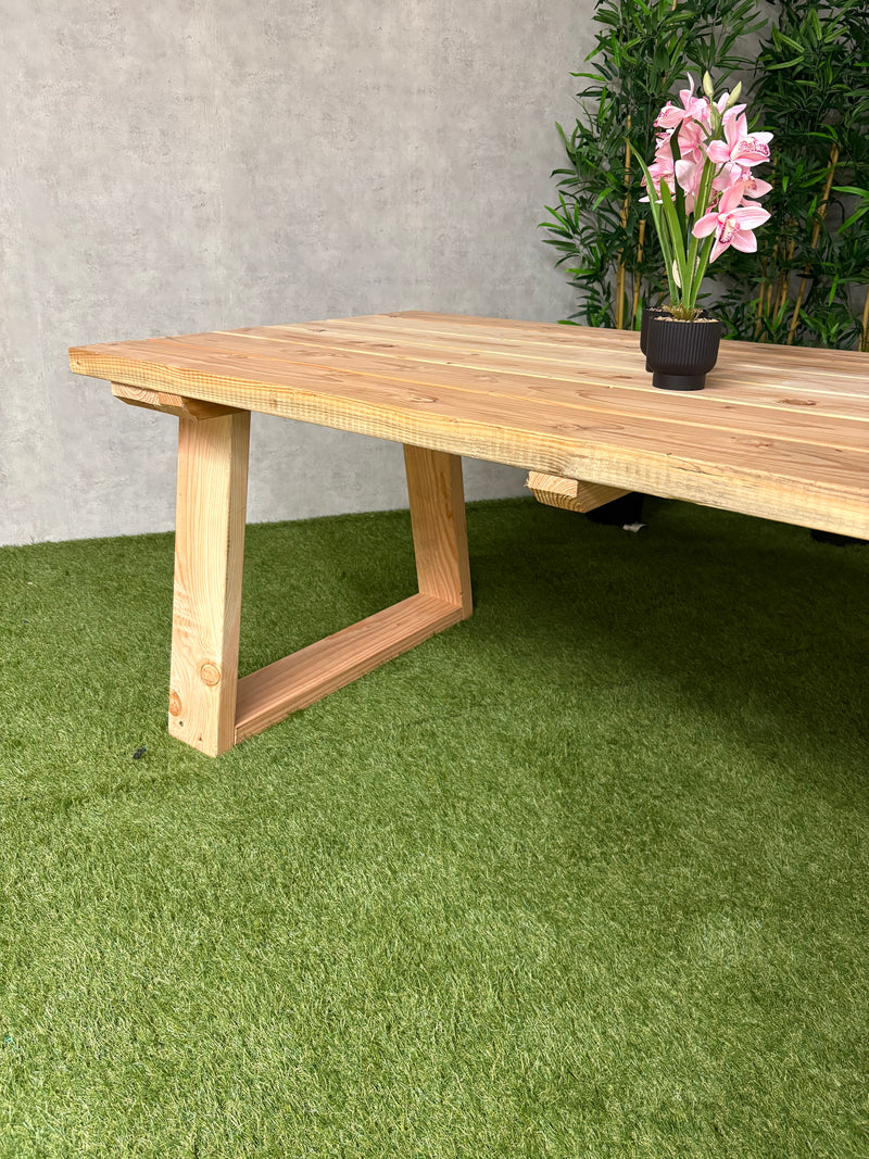 Gartentisch Timbrela | Douglas | Mehrere Größen